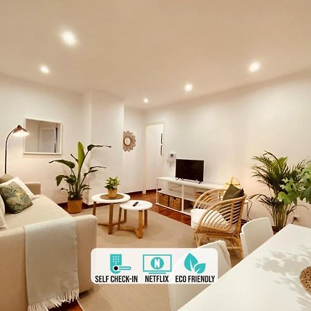 Quiet Marina Gardens Apartment โอโกรูญา ภายนอก รูปภาพ